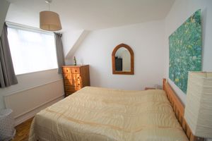 Main bedroom- click for photo gallery